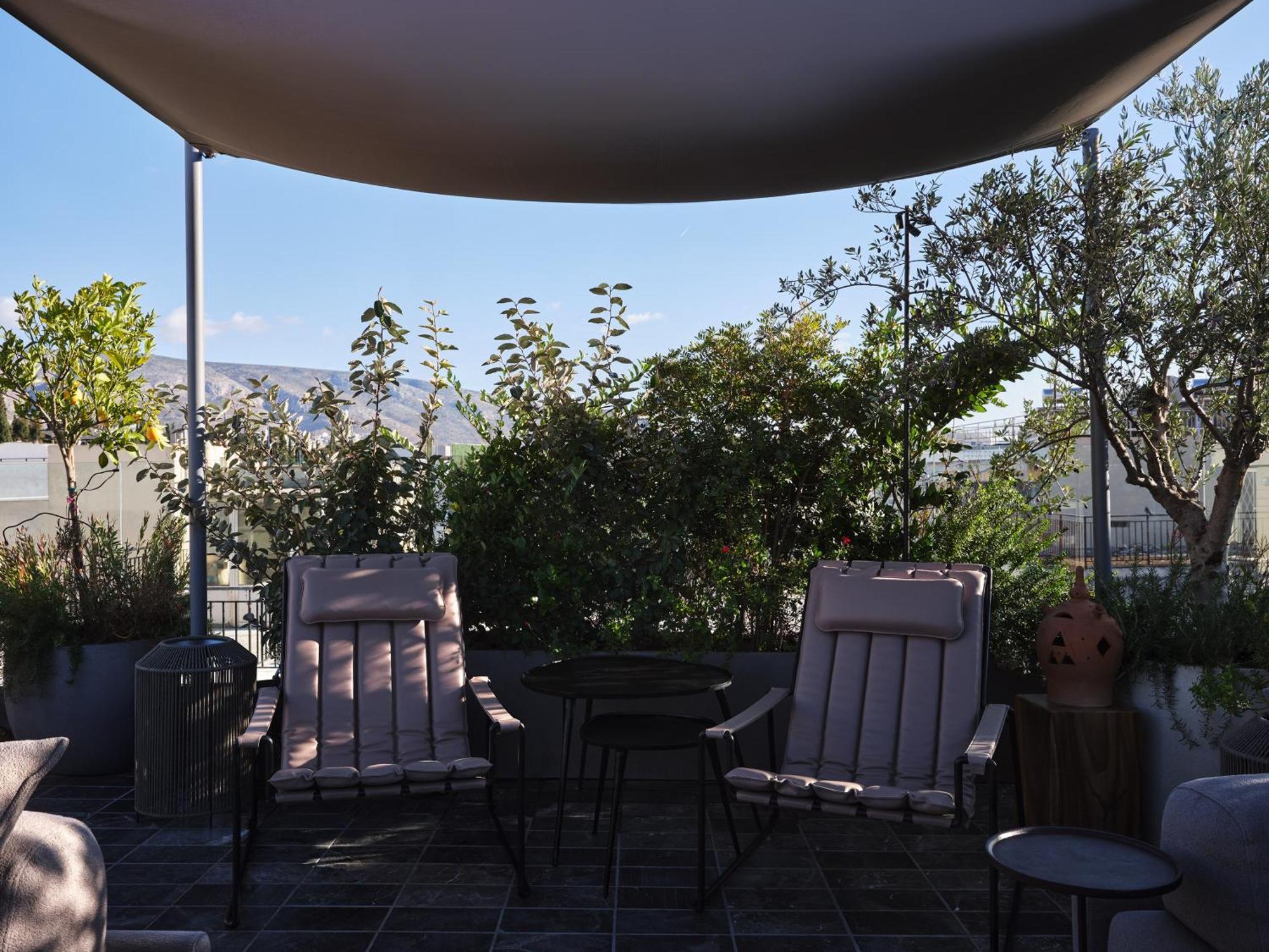 Отель Monastik Living In Athina Афины Экстерьер фото