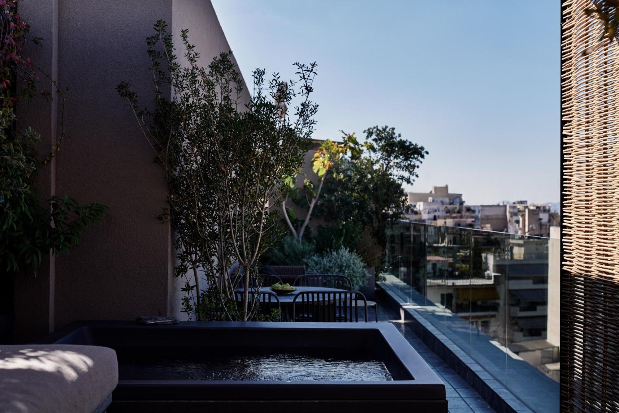 Отель Monastik Living In Athina Афины Экстерьер фото